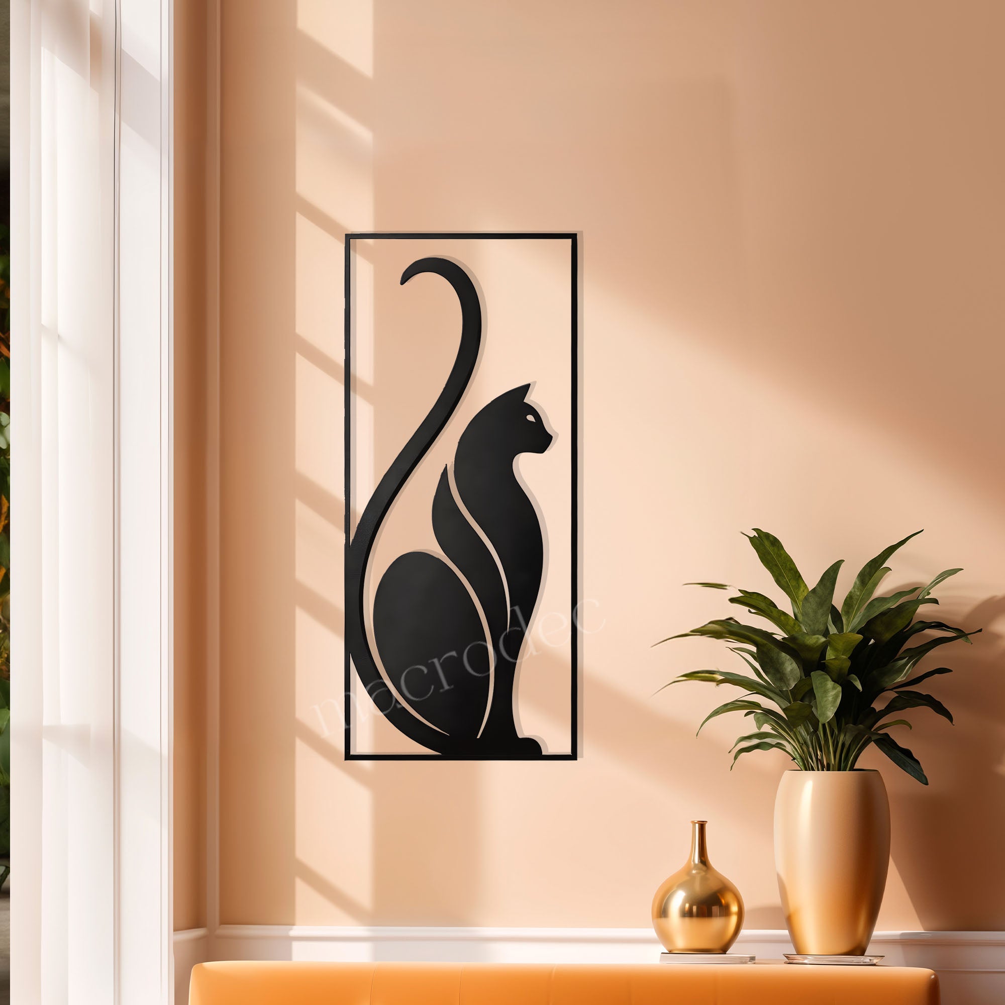 Elegant Cat: Zarif Kedi Duruşu