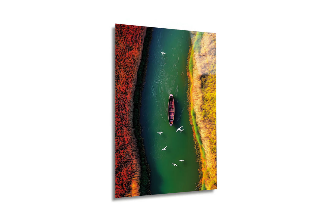 Autumn River Journey: Doğanın Sessiz Akışı Cam Tablo