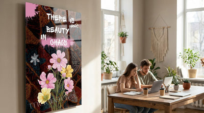 "Beauty in Chaos" Sanatsal Çiçek ve Graffiti Cam Tablo