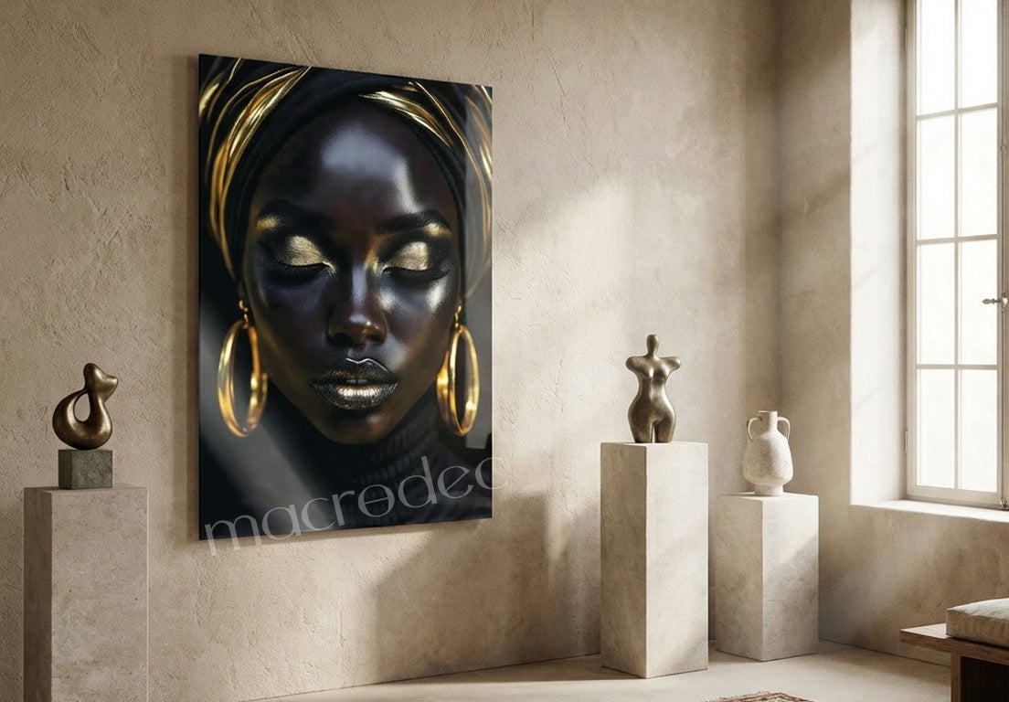 "Golden Muse" Siyah ve Altın Sanatsal Kadın Portresi Cam Tablo